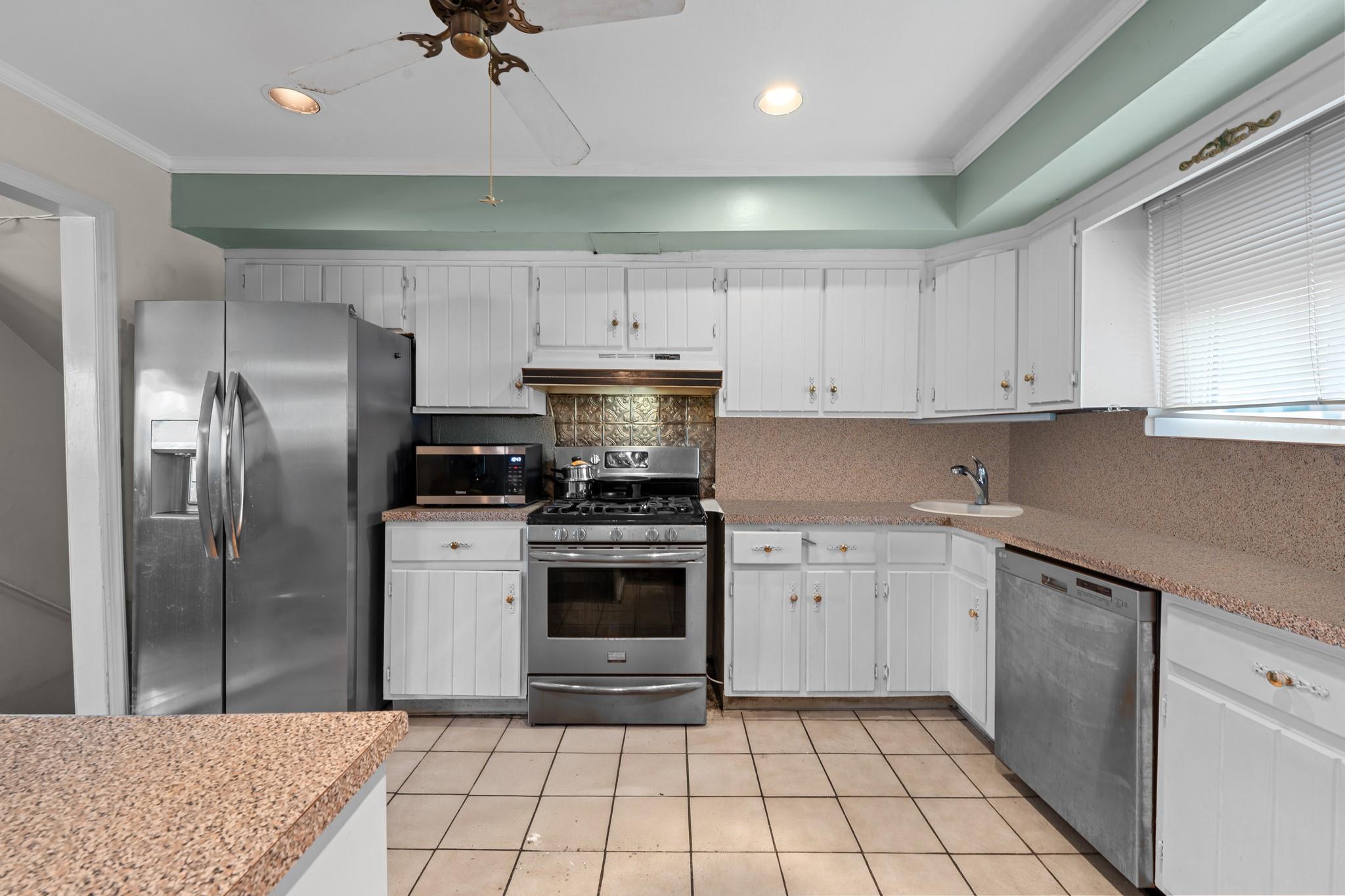 46 Ford Drive W, Massapequa, NY 11758