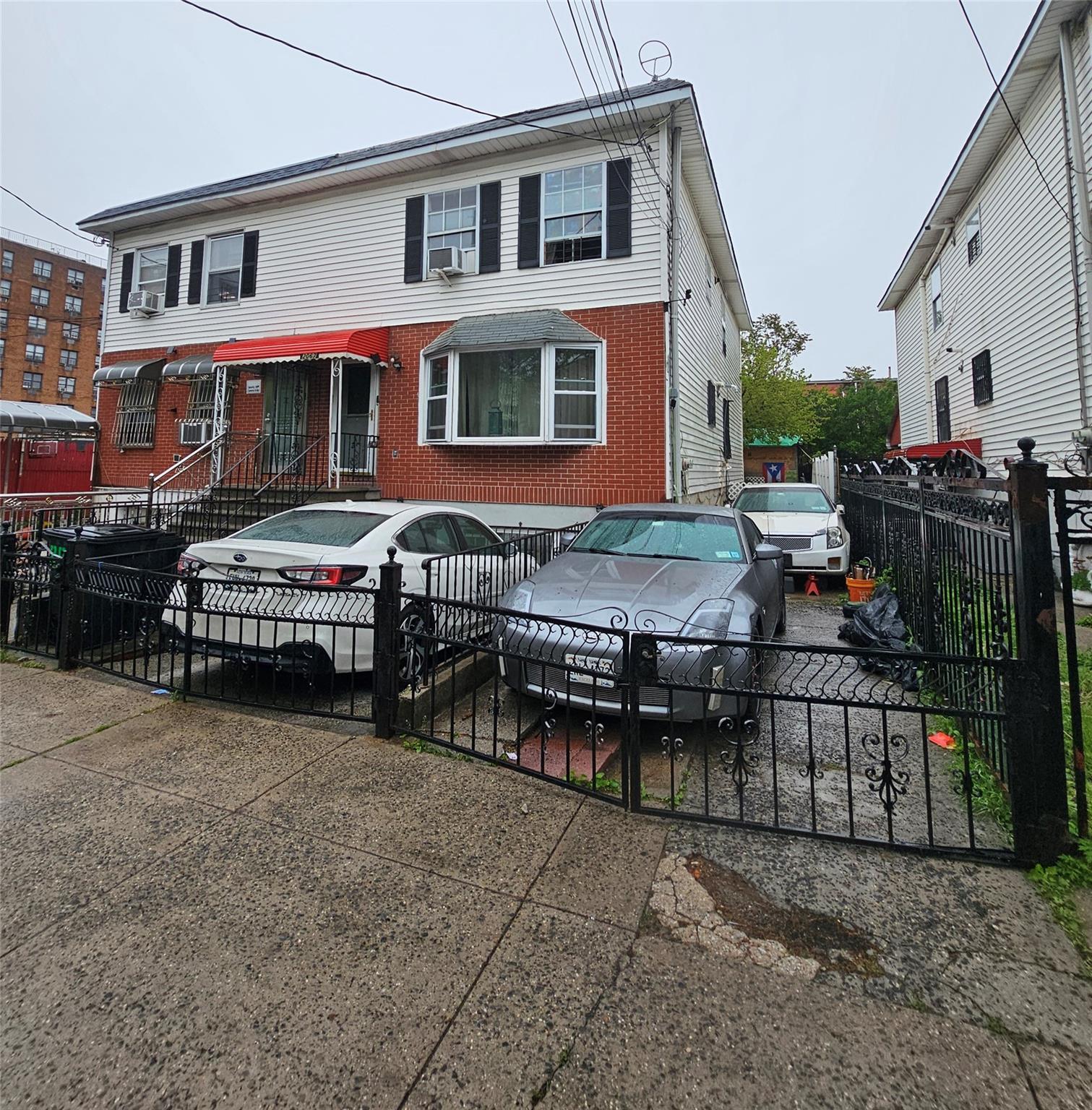 2067 Seward Avenue, Bronx, NY 10473