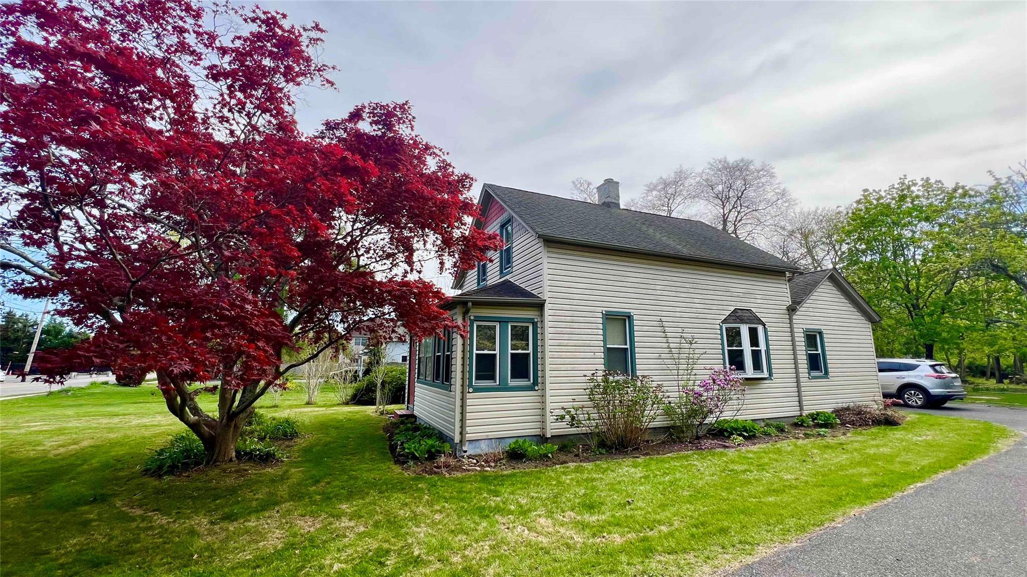 1440 Smithtown Avenue, Bohemia, NY 11716