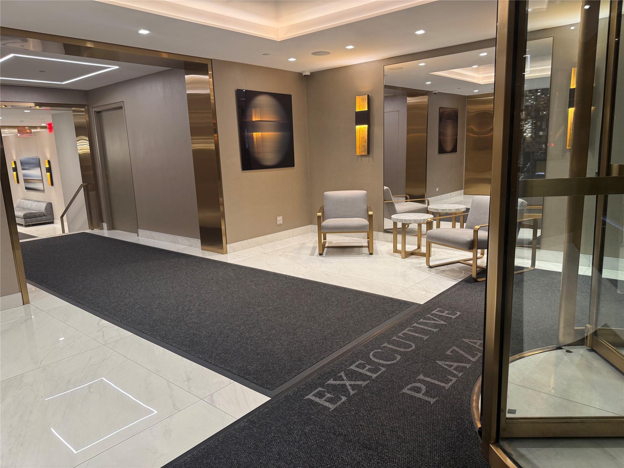 150 W 51 # 1032, New York (Manhattan), NY 10019