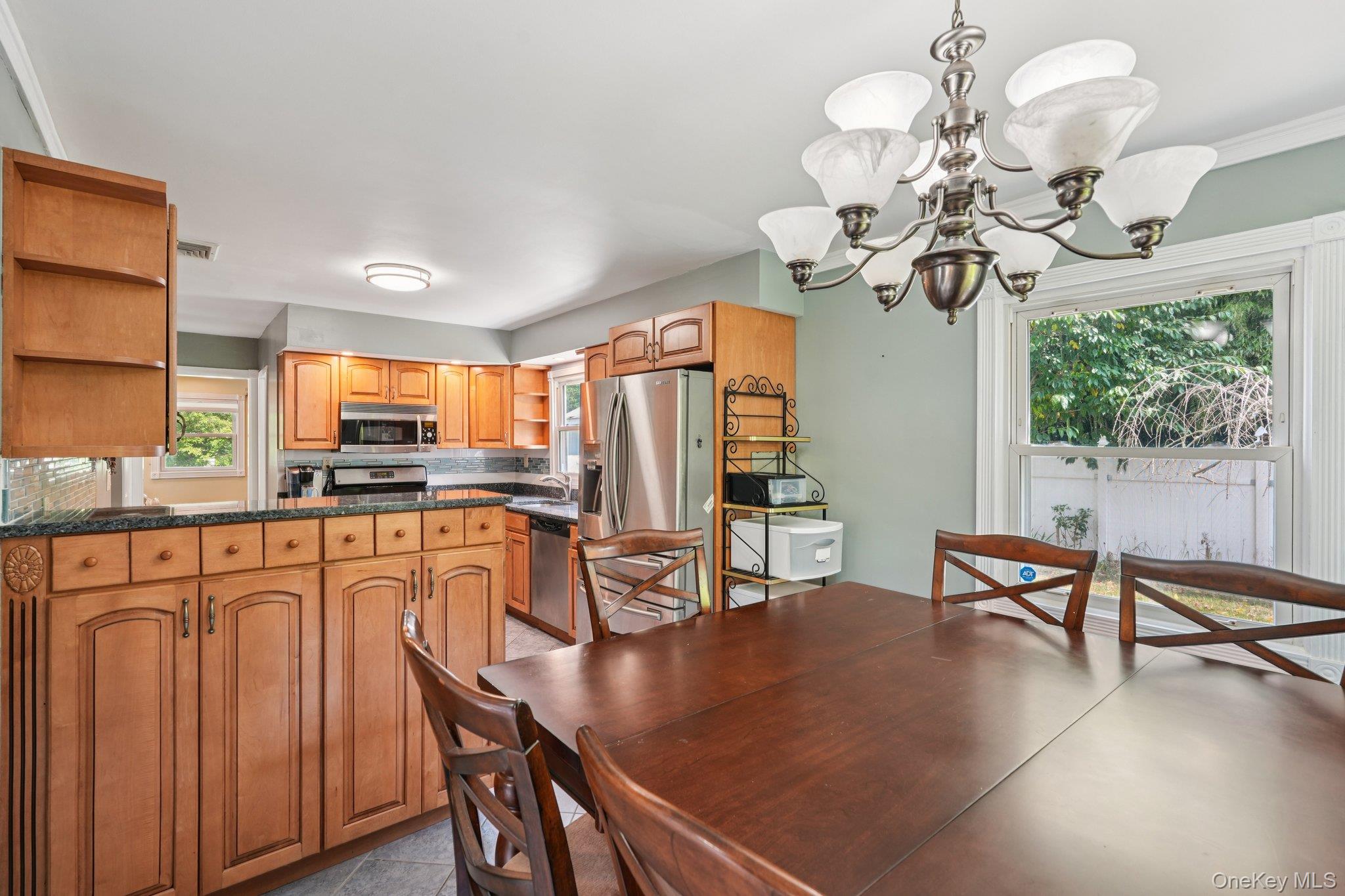 152 Lake Road, Valley Cottage, NY 10989