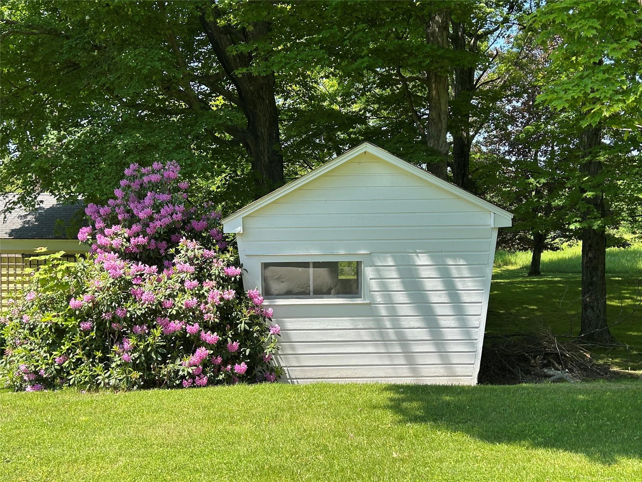 226 County Route 17, Chatham, NY 12184