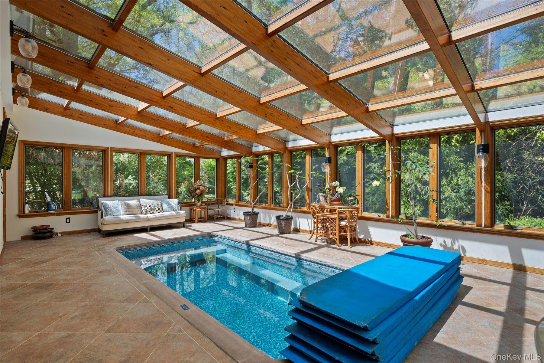 5 Pardam Knoll Road, Miller Place, NY 11764