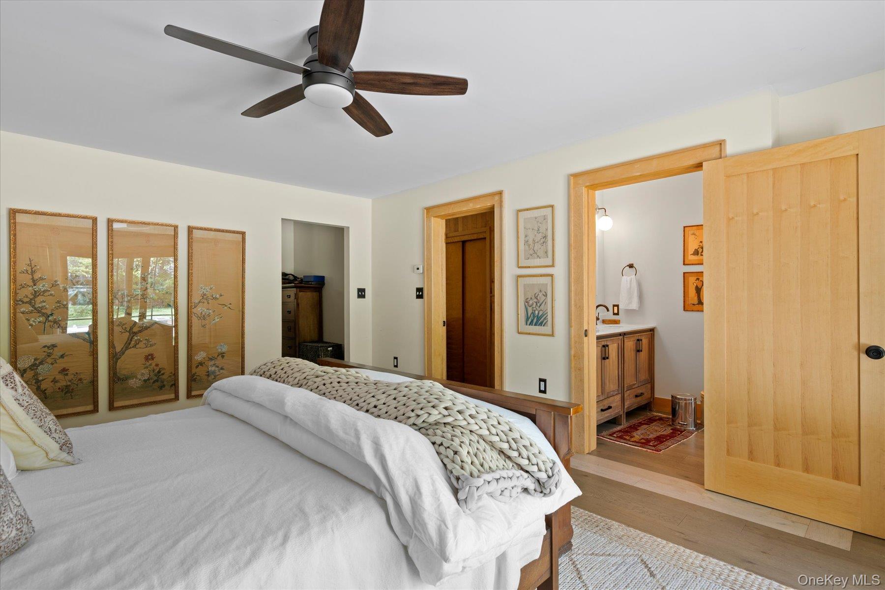 5 Pardam Knoll Road, Miller Place, NY 11764