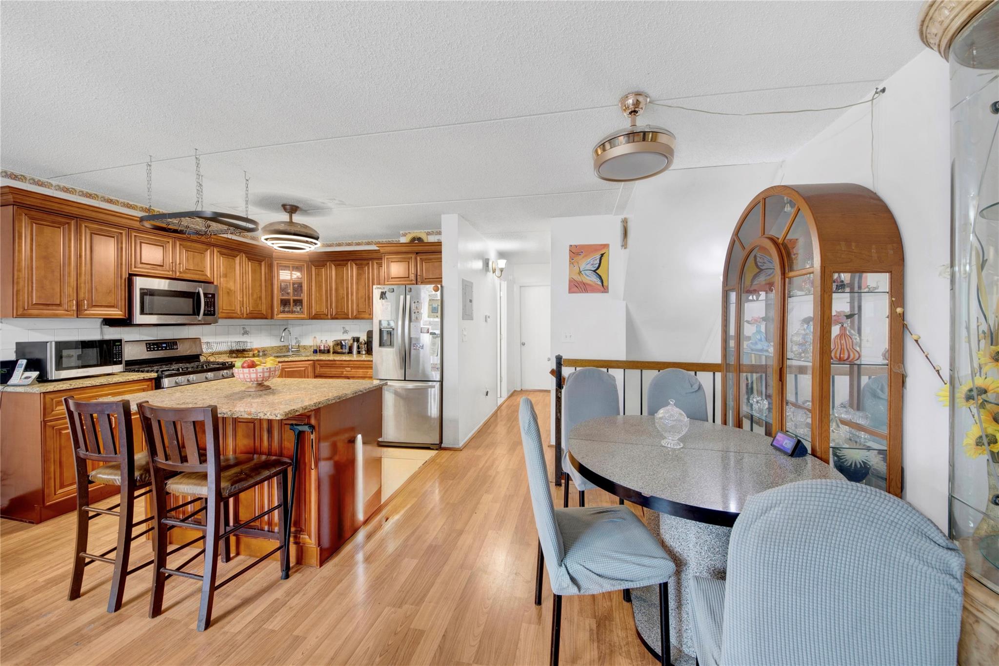 643 Underhill Avenue, Bronx, NY 10473