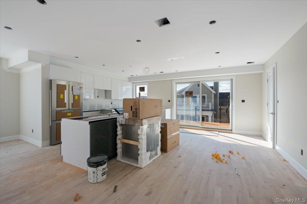 56 Oregon Street, Long Beach, NY 11561