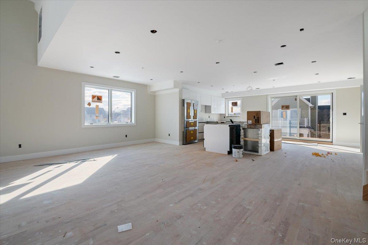 56 Oregon Street, Long Beach, NY 11561