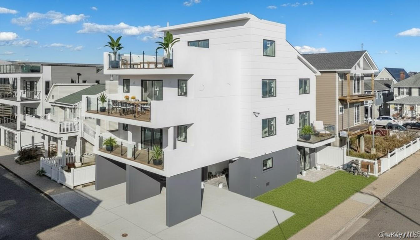 56 Oregon Street, Long Beach, NY 11561