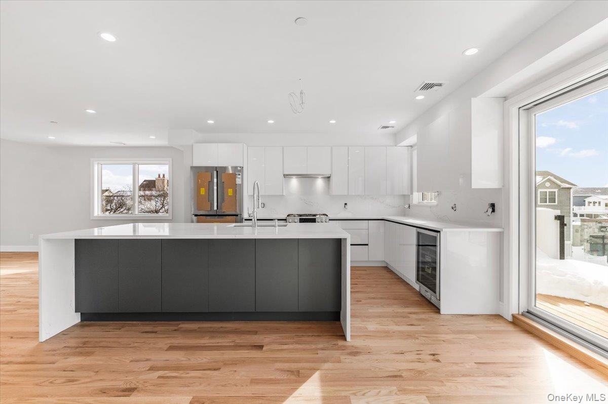 56 Oregon Street, Long Beach, NY 11561