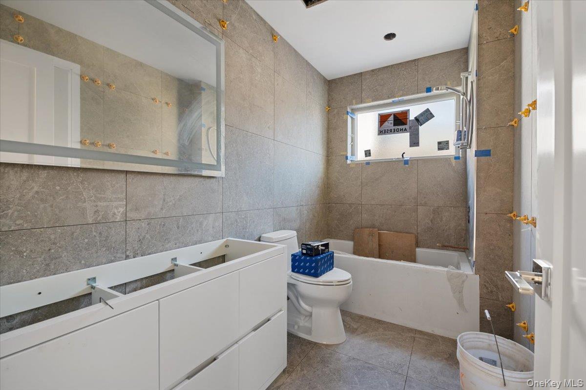 56 Oregon Street, Long Beach, NY 11561