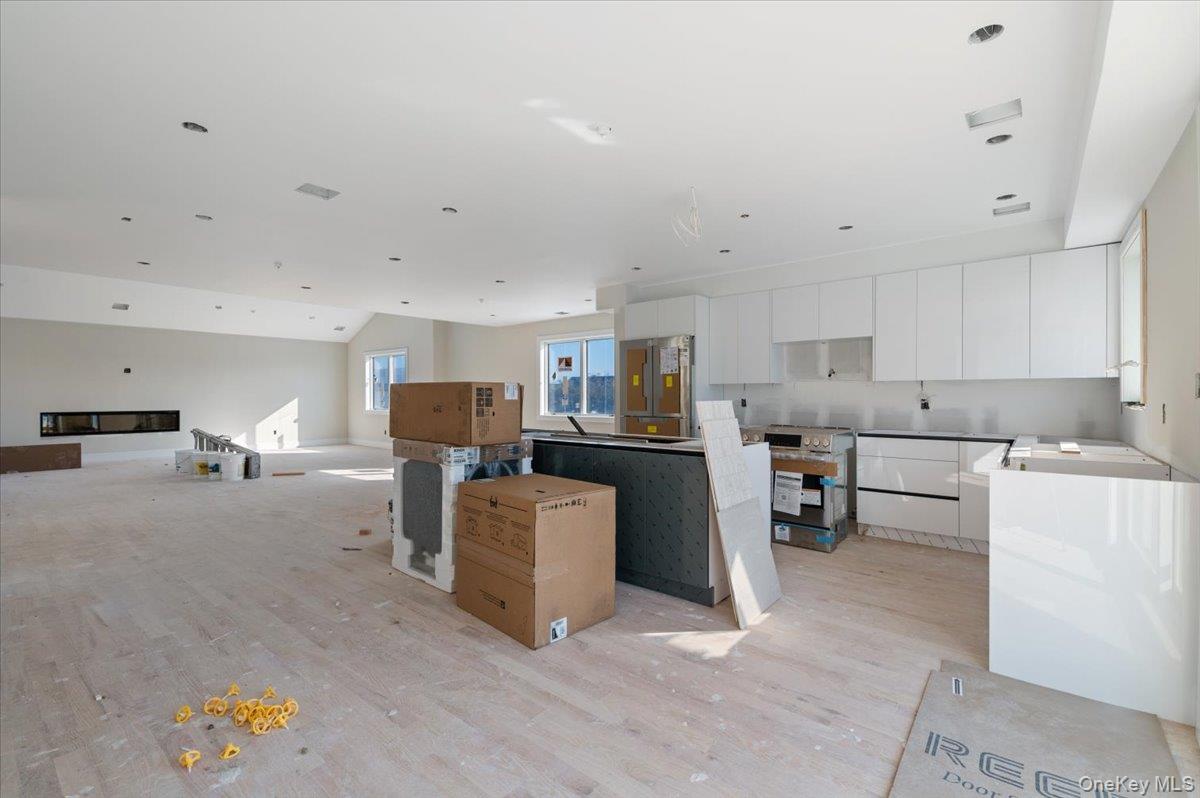 56 Oregon Street, Long Beach, NY 11561