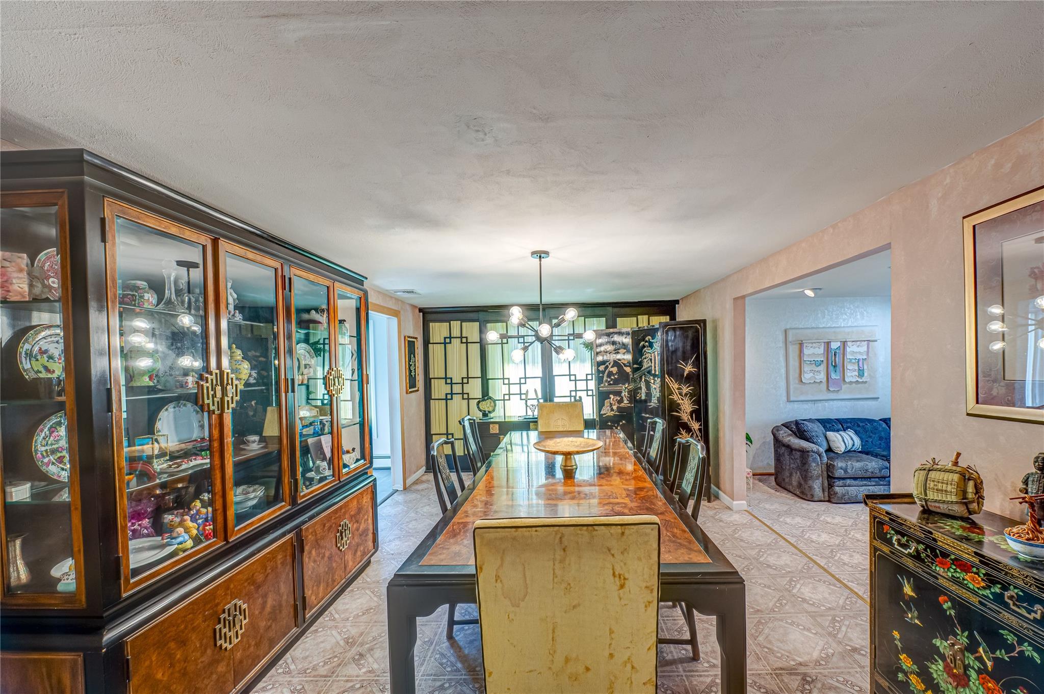 23 Algonquin Lane, Commack, NY 11725