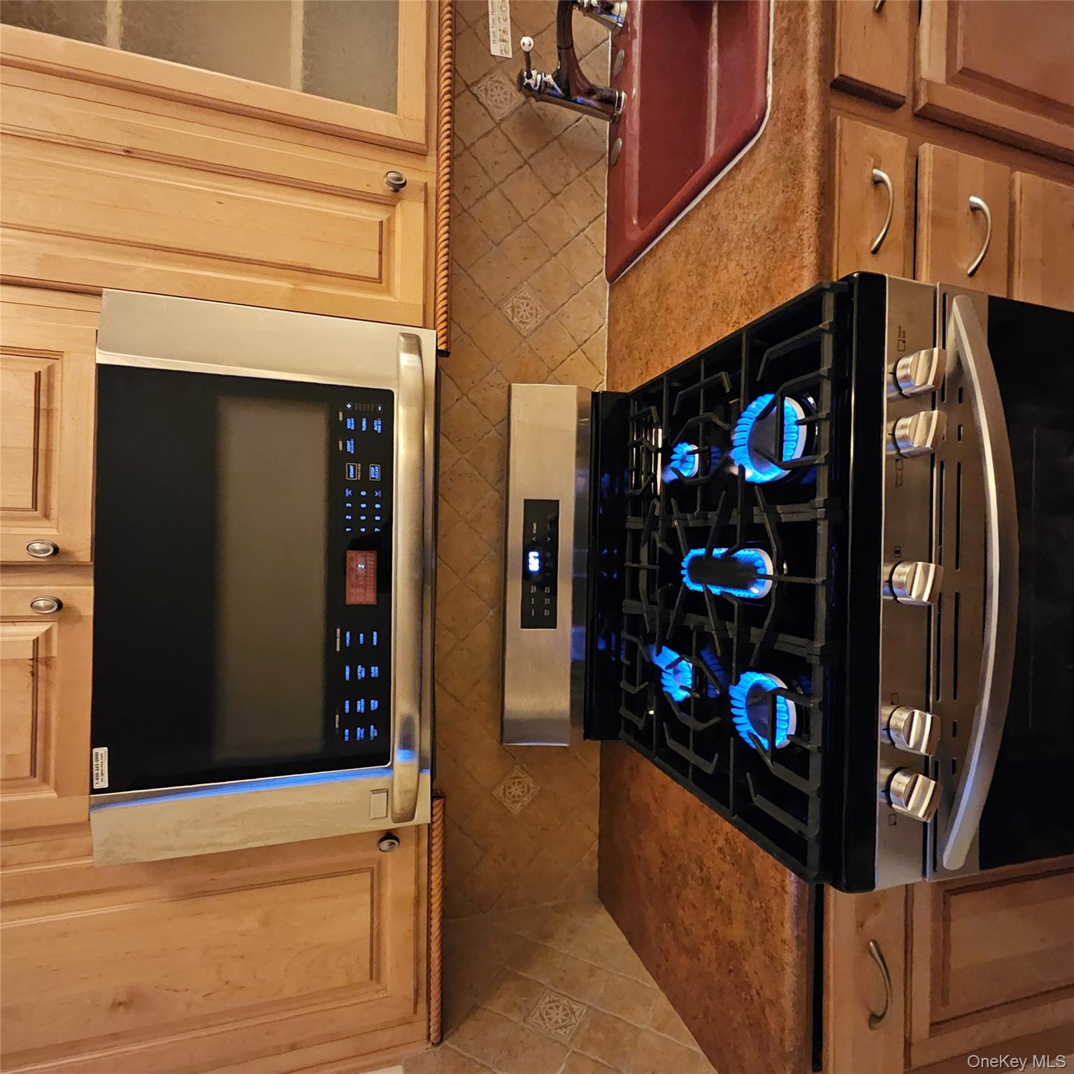 590 E 3rd Street # 2-O, Mount Vernon, NY 10553