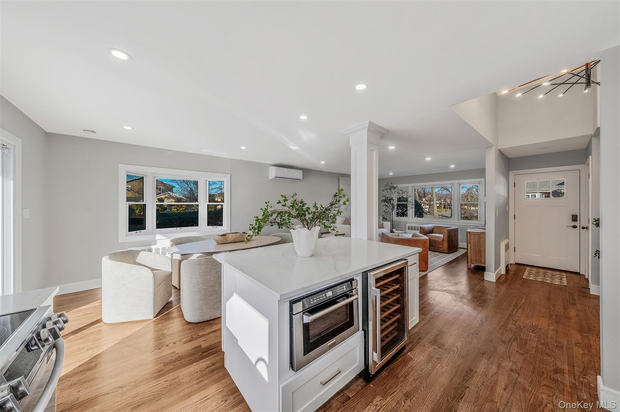 2810 Wynsum Avenue, Merrick, NY 11566