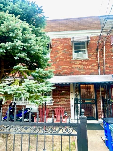 3231 Grace Avenue, Bronx, NY 10469