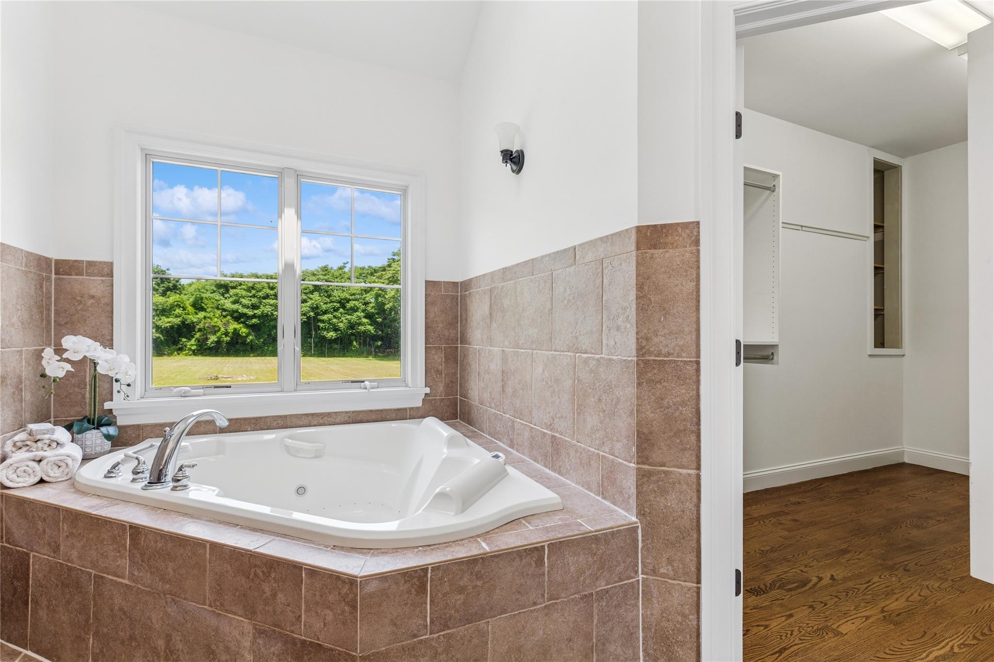 1465 Ackerly Pond Lane, Southold, NY 11971