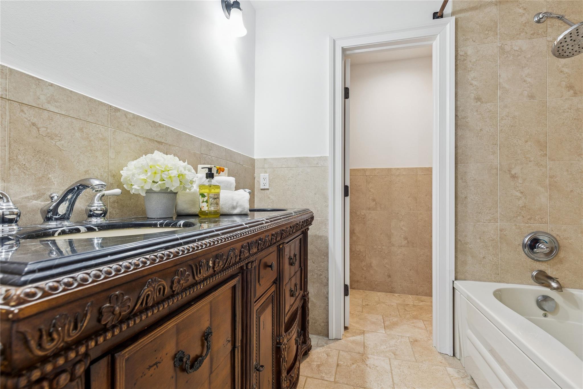 1465 Ackerly Pond Lane, Southold, NY 11971