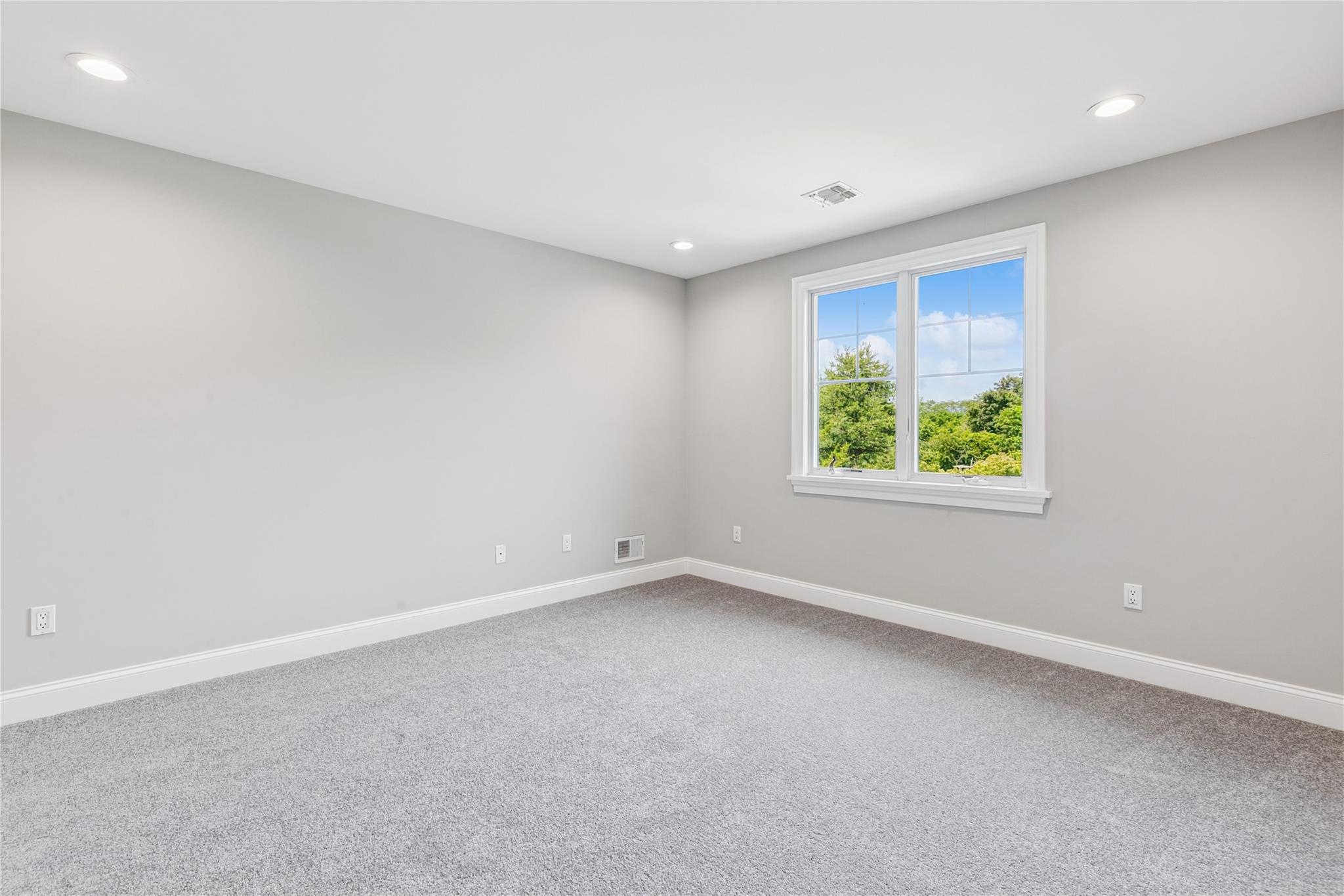 1465 Ackerly Pond Lane, Southold, NY 11971