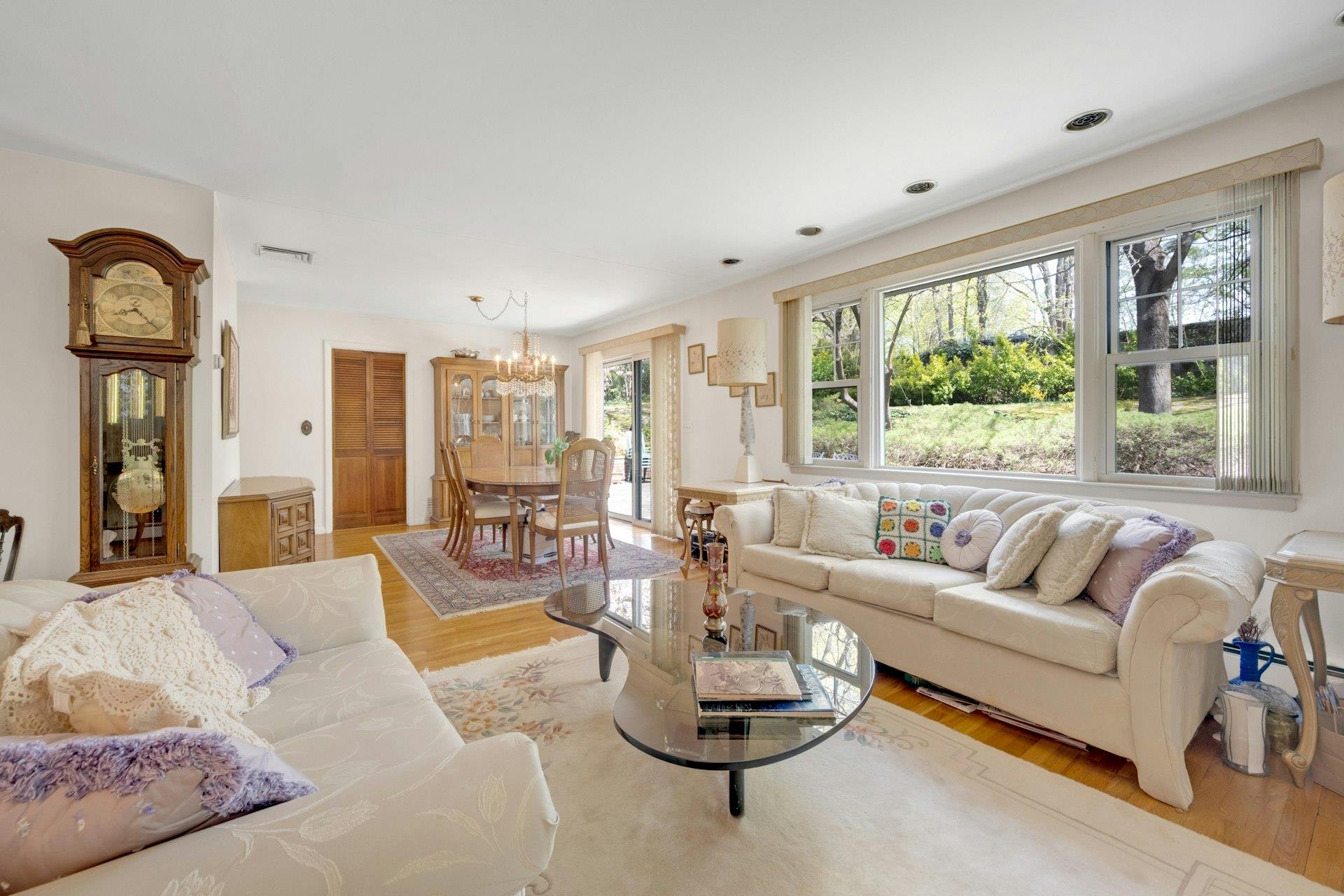 572 Scarsdale Road, Tuckahoe, NY 10707