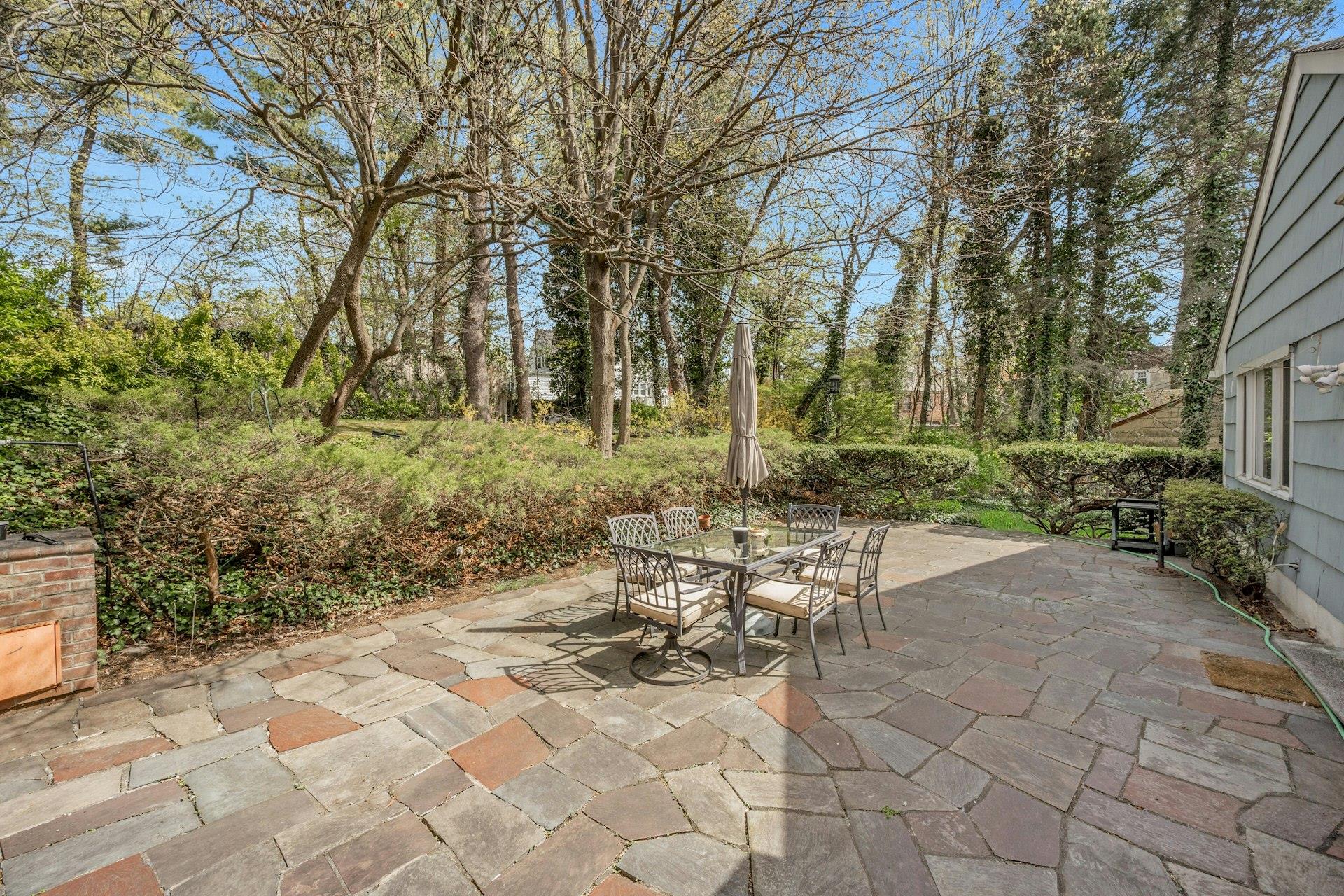 572 Scarsdale Road, Tuckahoe, NY 10707