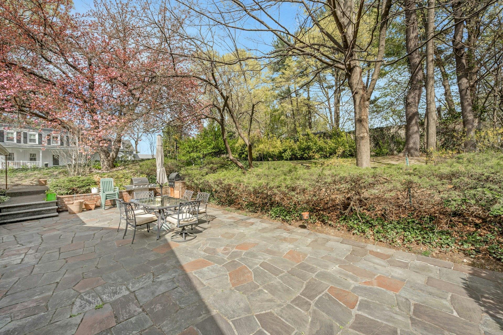 572 Scarsdale Road, Tuckahoe, NY 10707