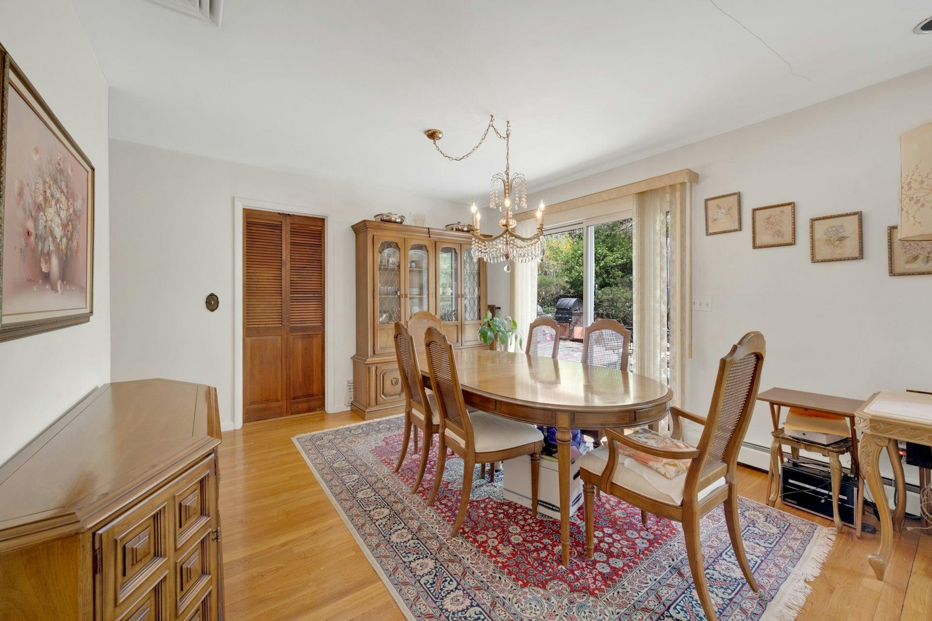 572 Scarsdale Road, Tuckahoe, NY 10707