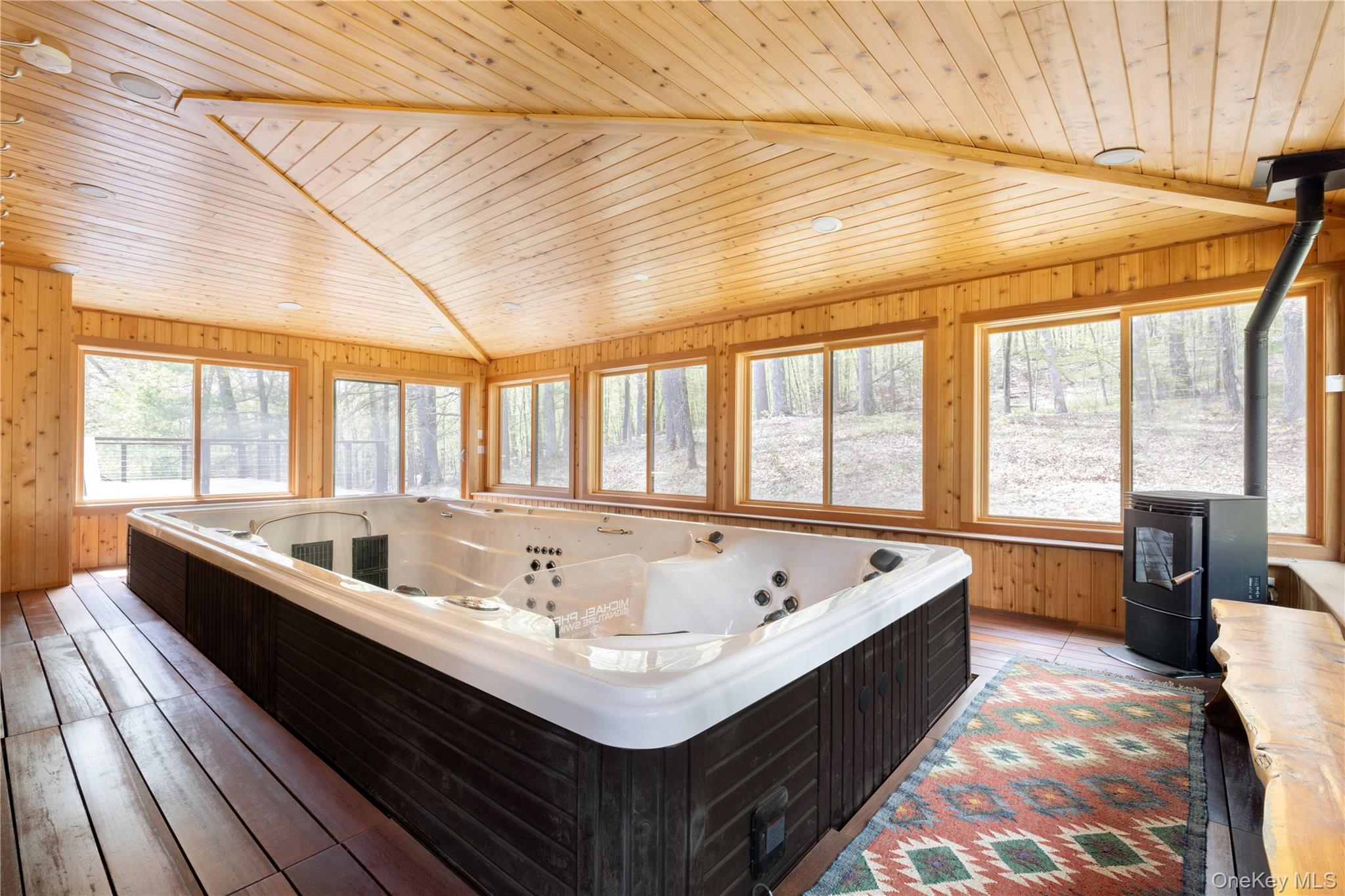 15 Old Farm Road, Rhinebeck, NY 12572