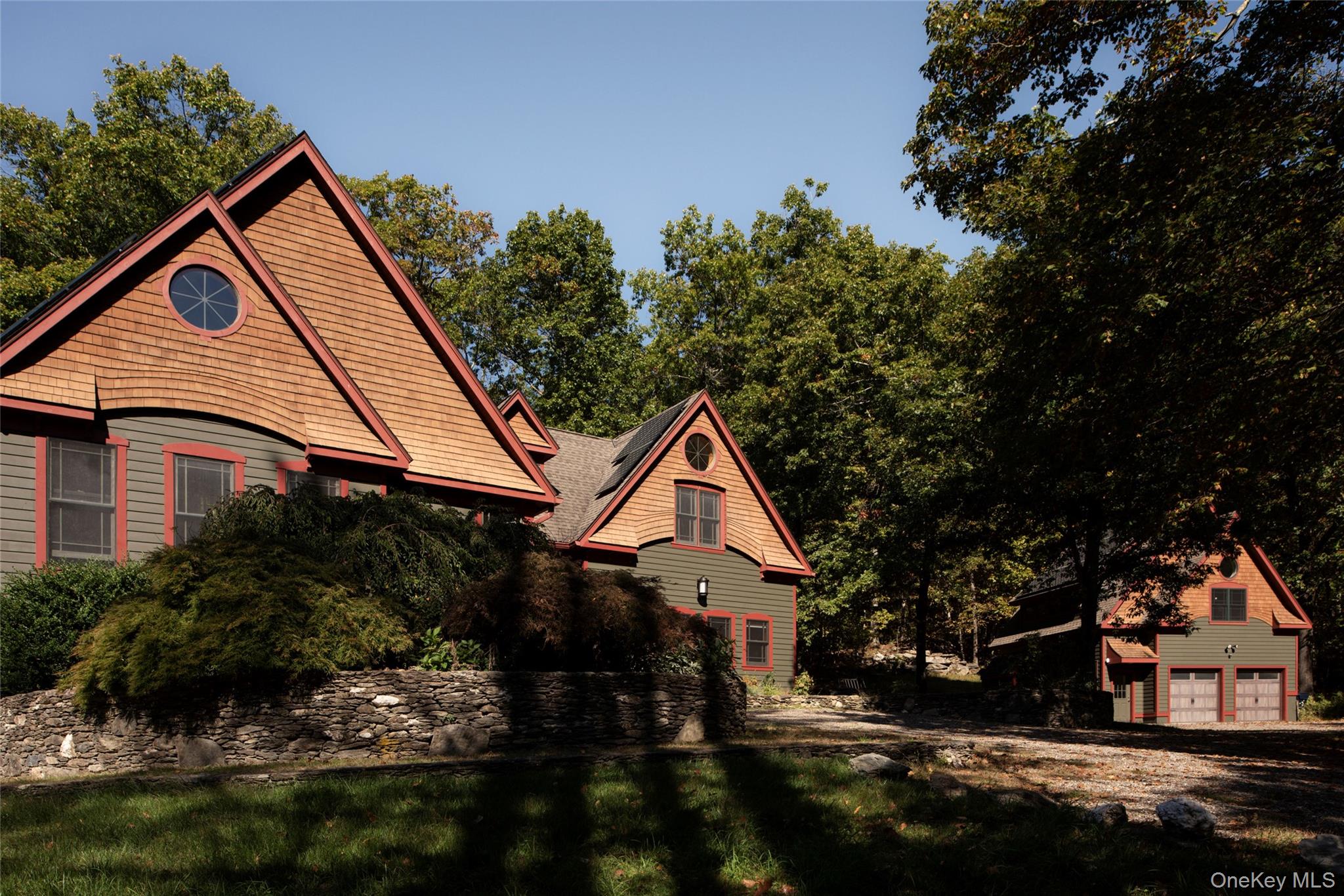 15 Old Farm Road, Rhinebeck, NY 12572