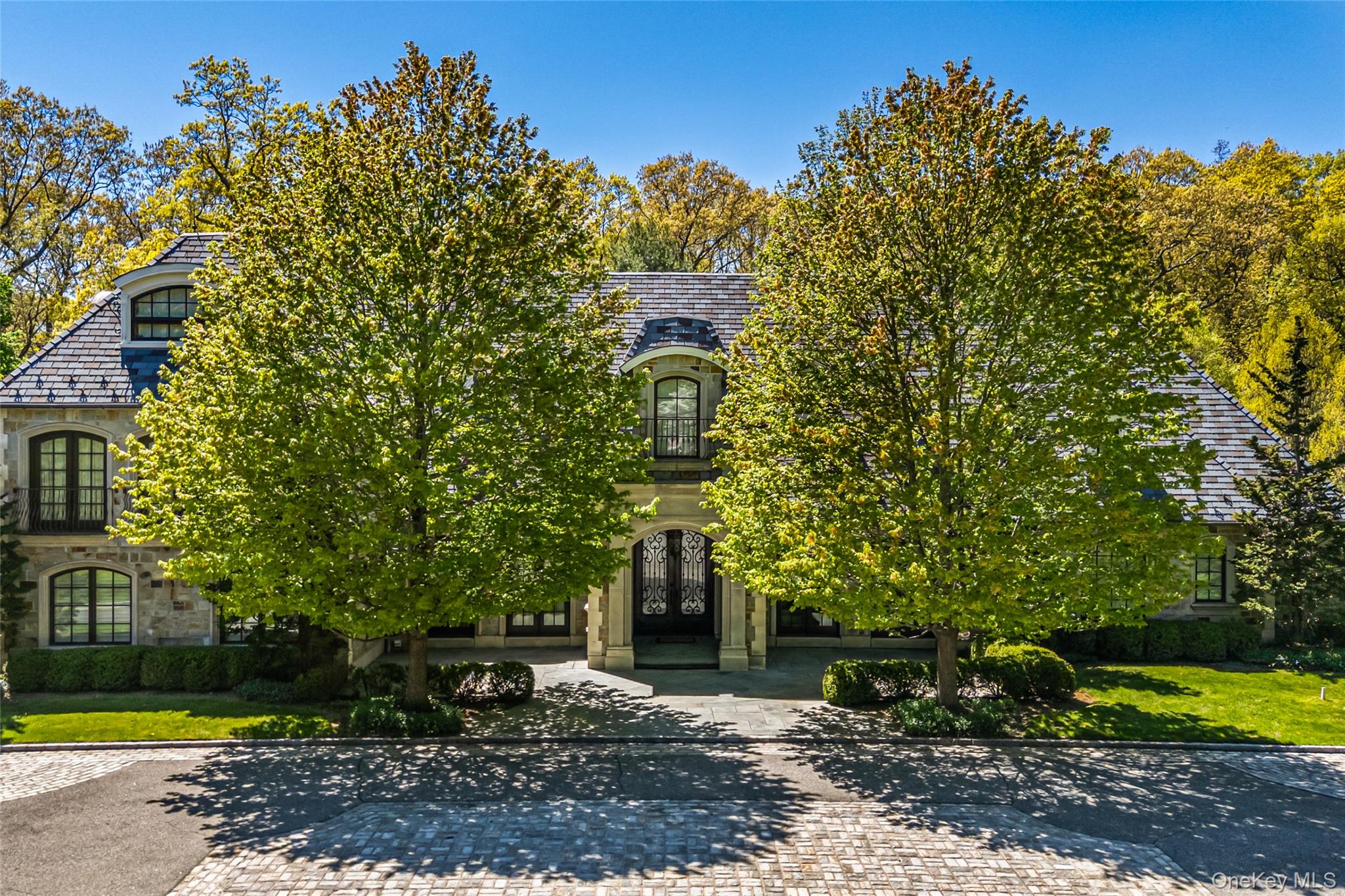 167 Brookville Road, Brookville, NY 11545