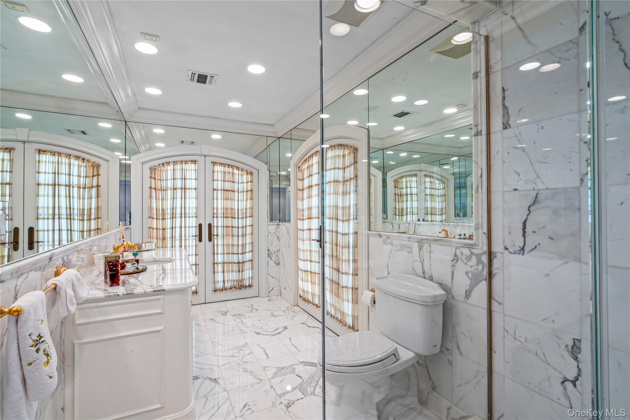 167 Brookville Road, Brookville, NY 11545