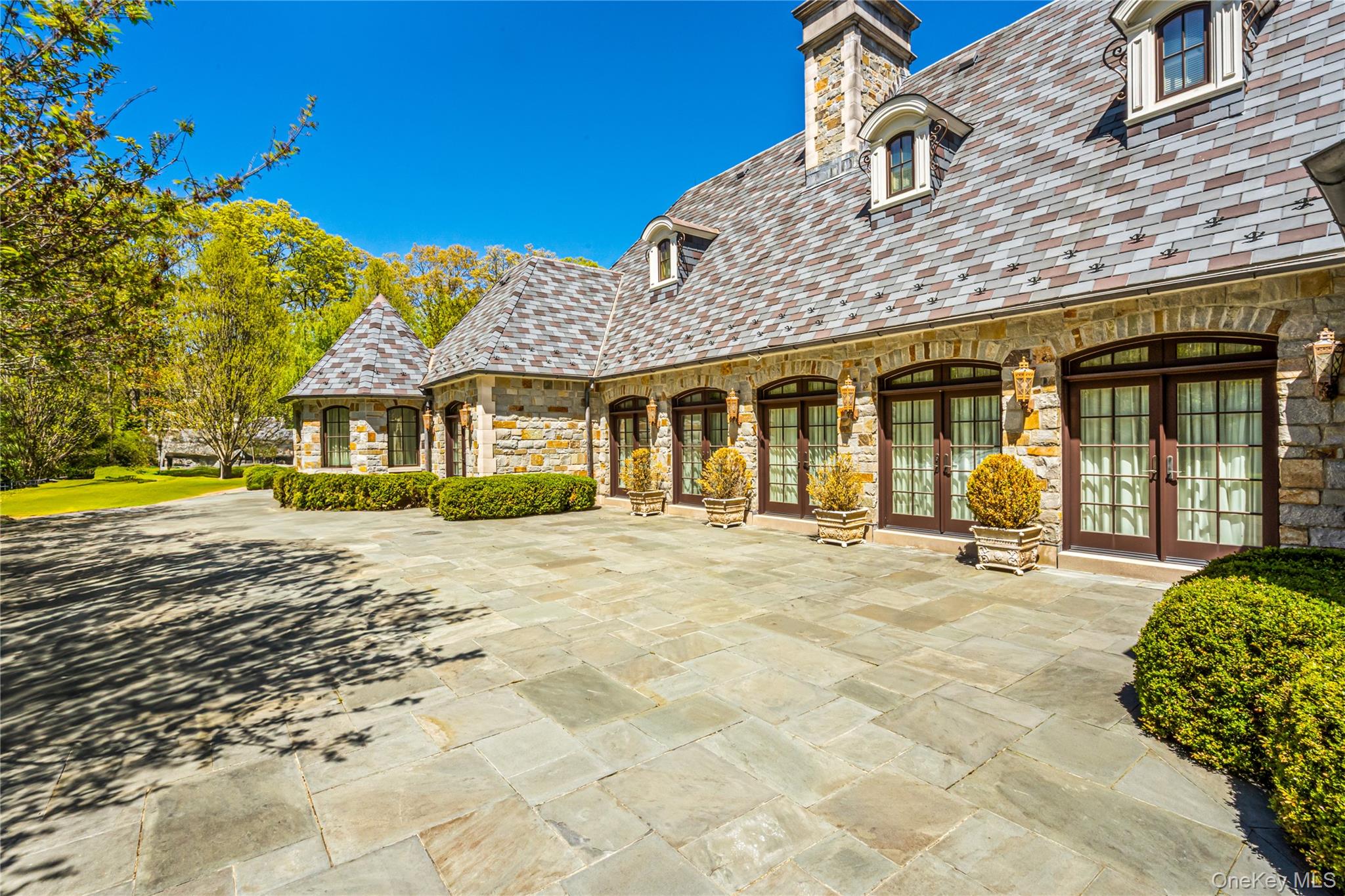 167 Brookville Road, Brookville, NY 11545