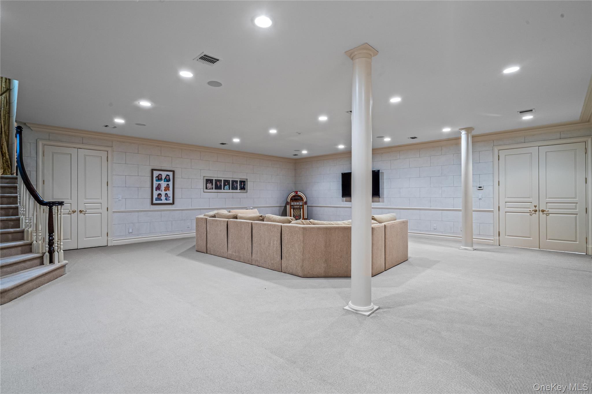 167 Brookville Road, Brookville, NY 11545