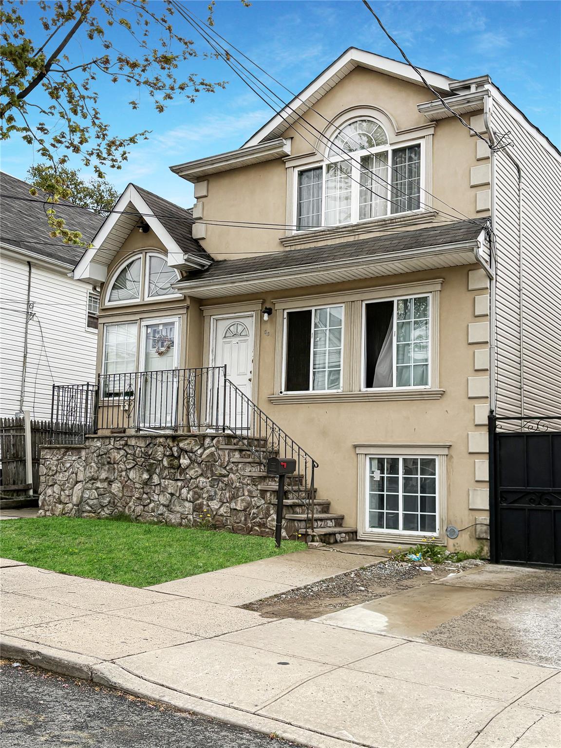 56 South St., Staten Island, NY 10310