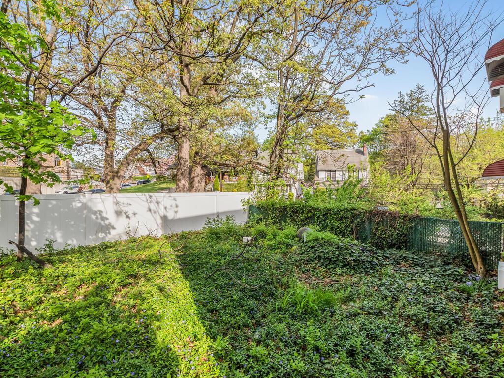 314 Mclean Avenue, Yonkers, NY 10705