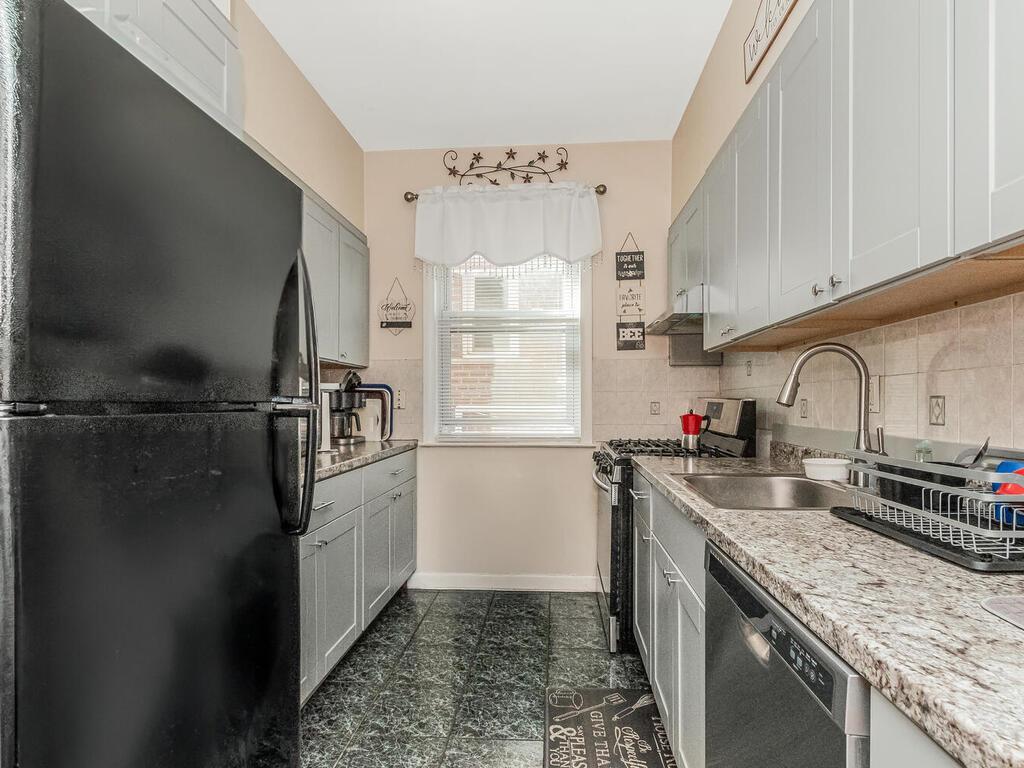 314 Mclean Avenue, Yonkers, NY 10705