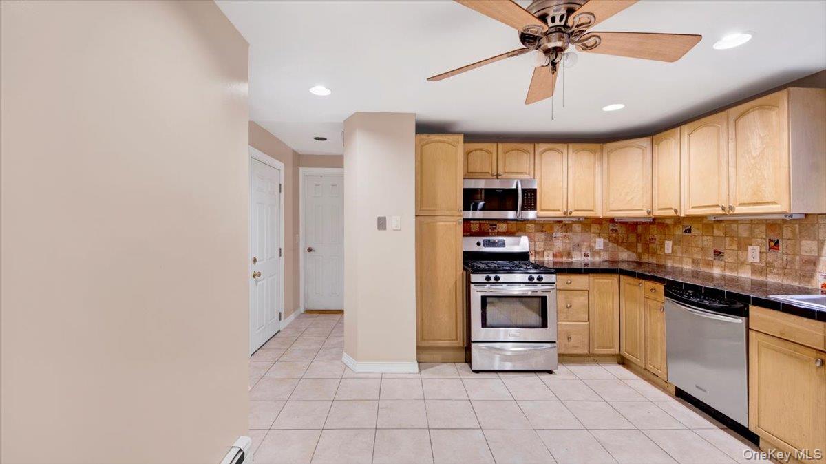 178 Crescent Place, Yonkers, NY 10704