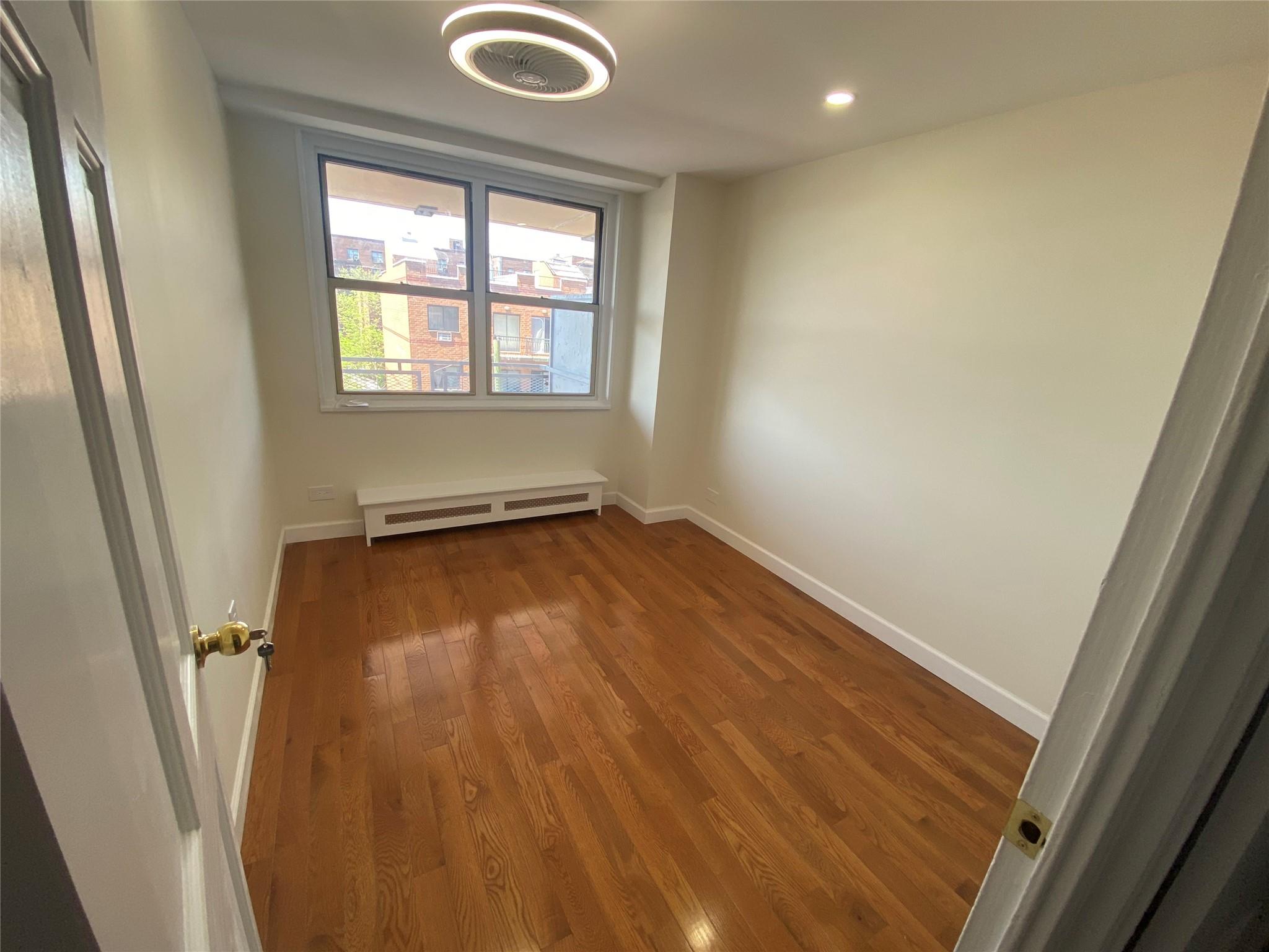 8111 45TH Avenue # 5K, Elmhurst, NY 11373