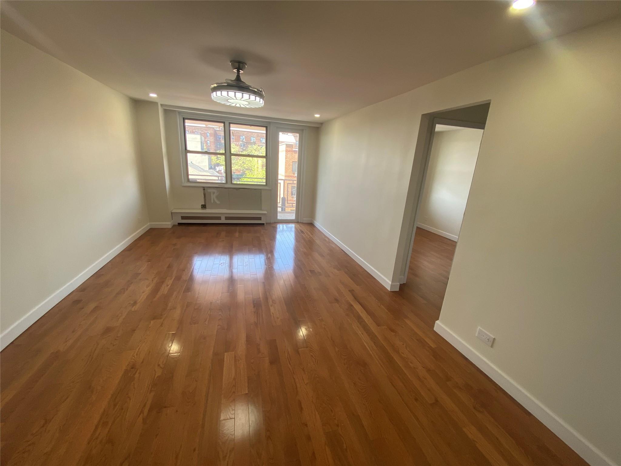 8111 45TH Avenue # 5K, Elmhurst, NY 11373