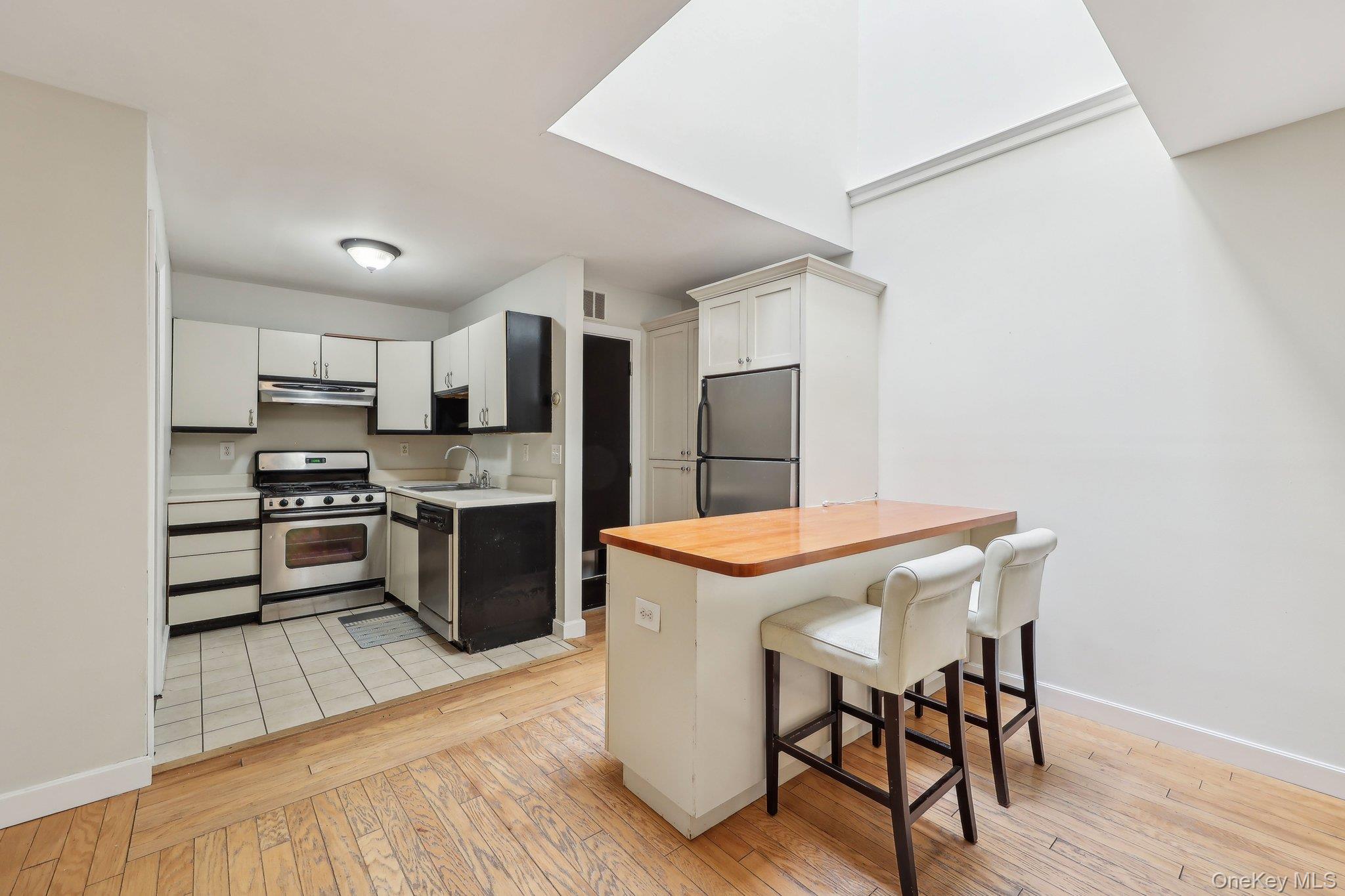 215 Washington Street # 19, Tappan, NY 10983