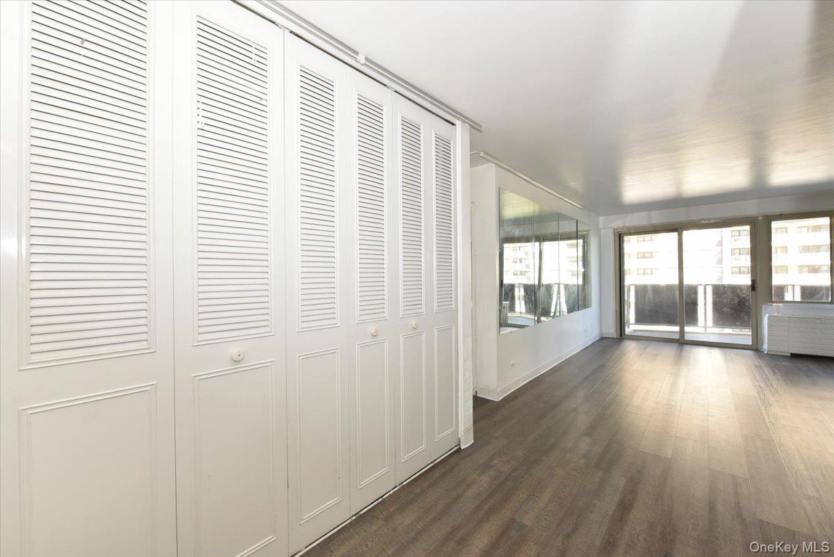 18-15 215th Street # 4L, Bayside, NY 11360