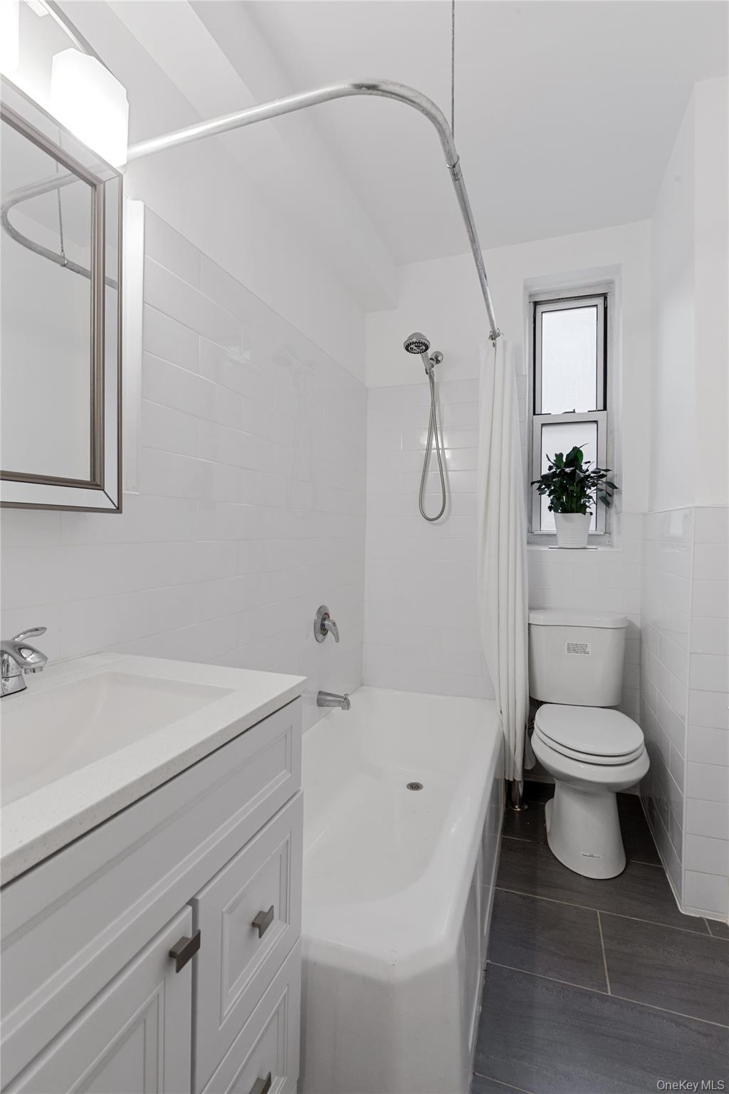 73-12 35th Avenue # C24, Jackson Heights, NY 11372