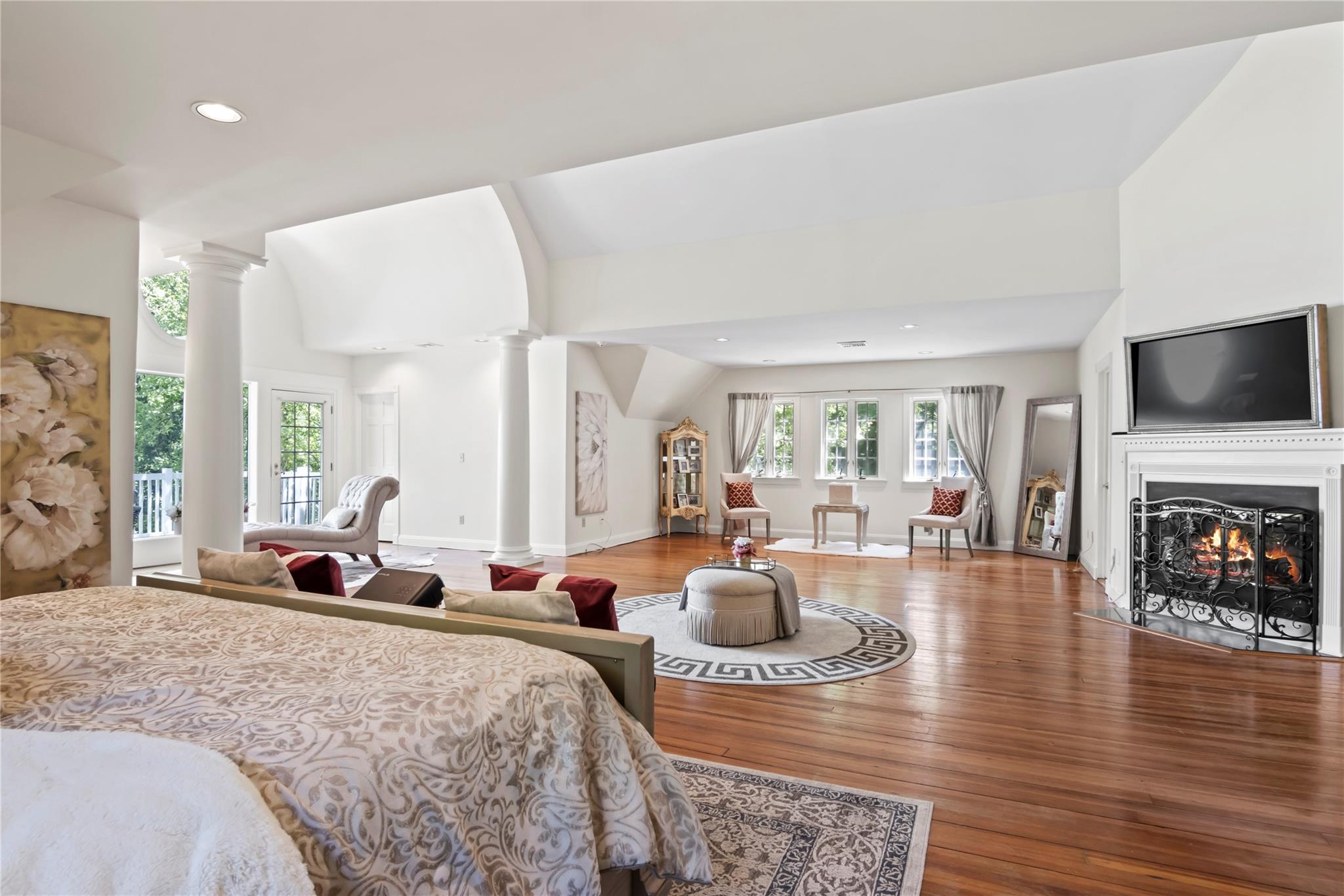 358 Centre Island Road, Centre Island, NY 11771