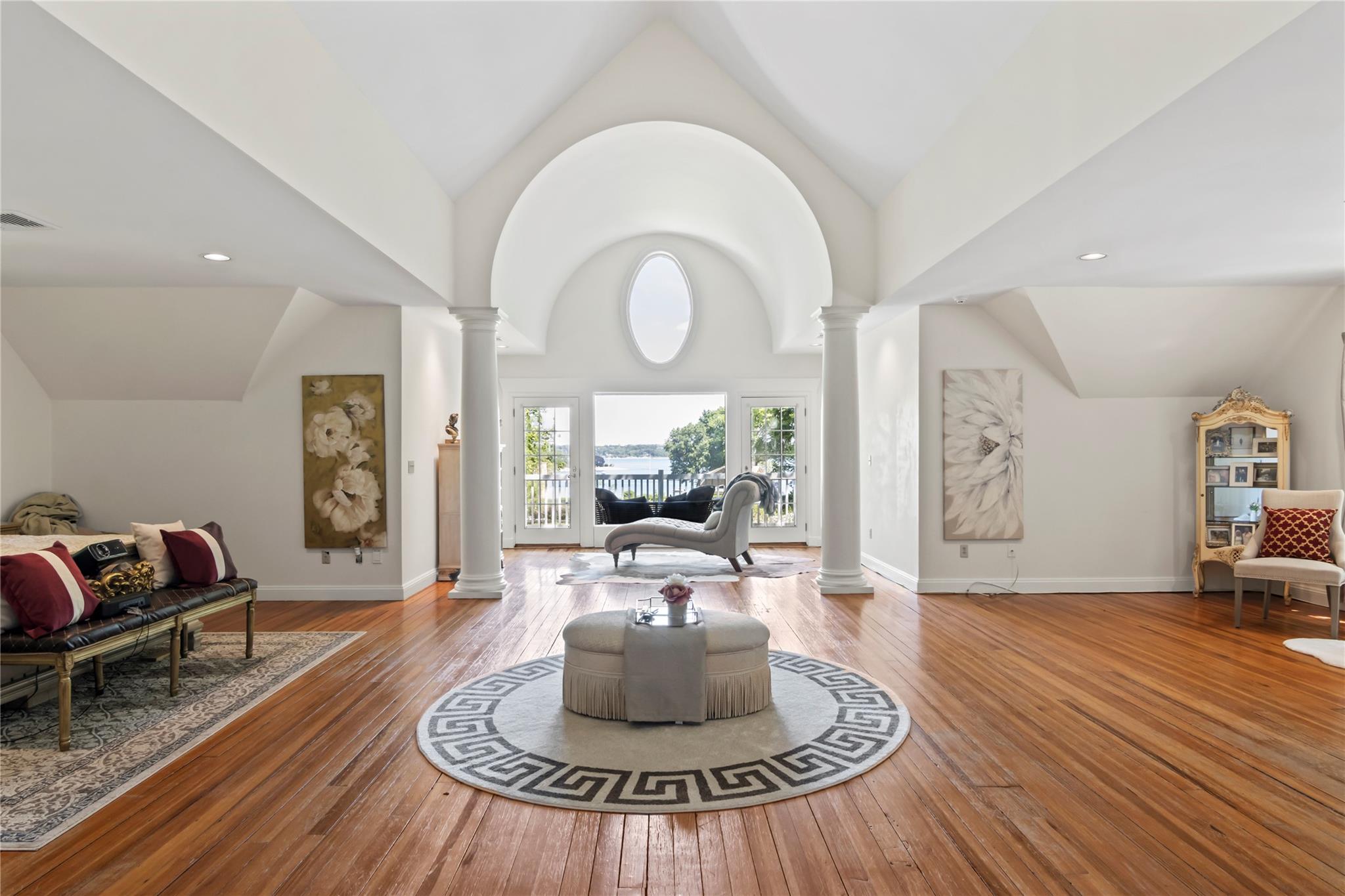 358 Centre Island Road, Centre Island, NY 11771