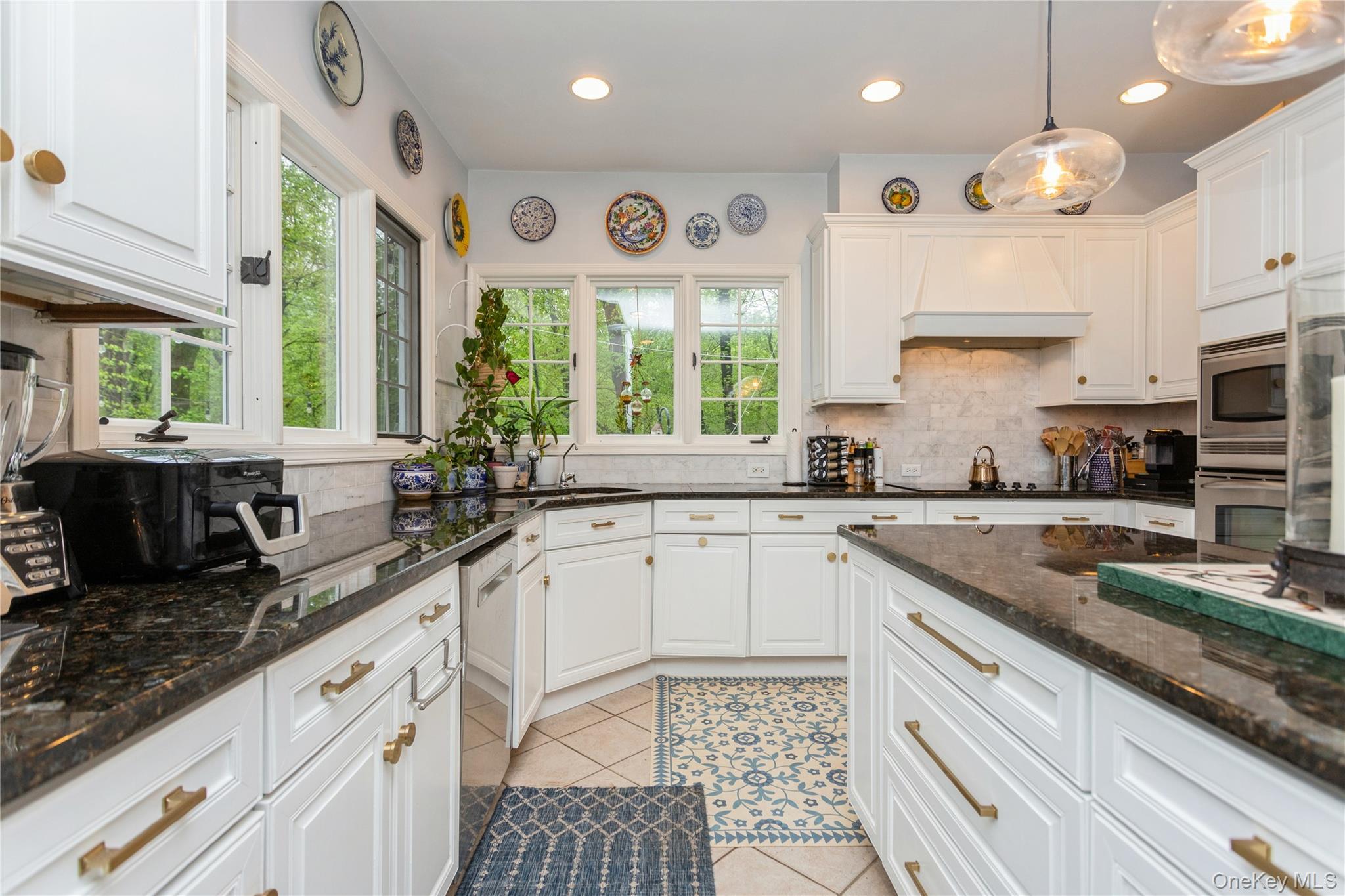 1 Canaan Circle, South Salem, NY 10590