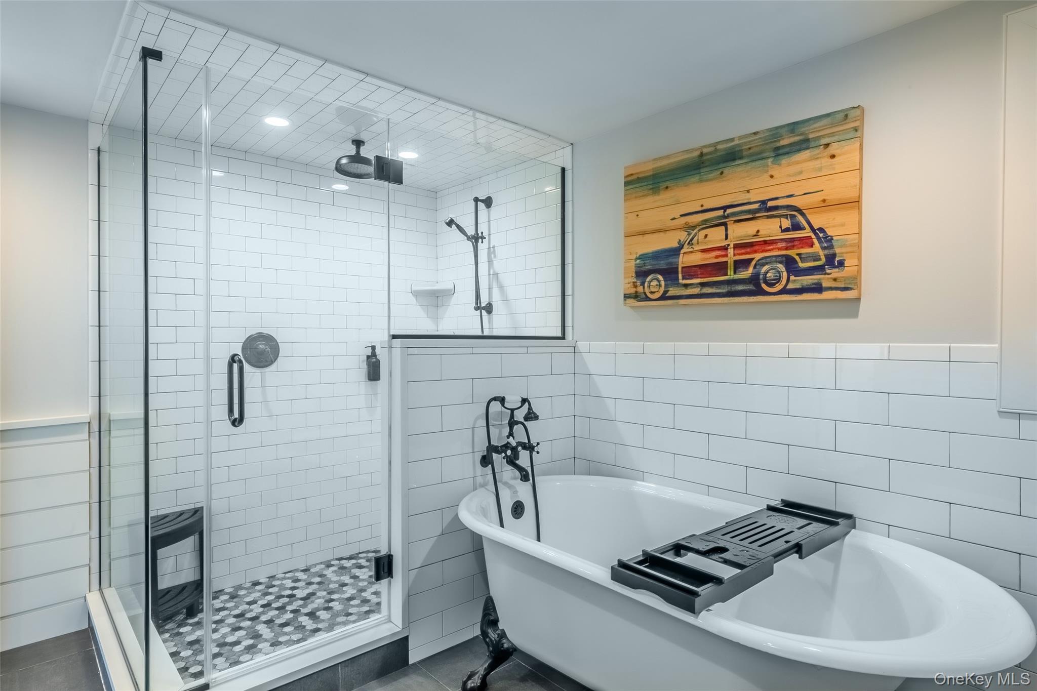 53 Old Neck Road S, Center Moriches, NY 11934