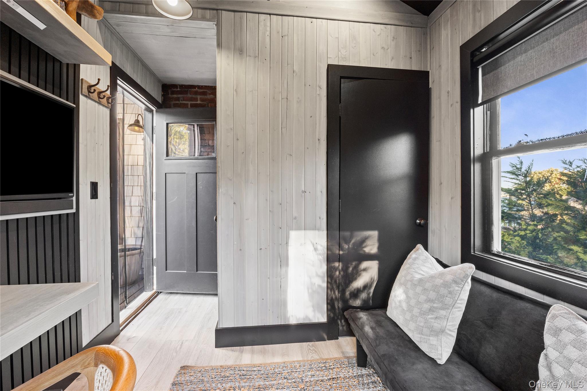 53 Old Neck Road S, Center Moriches, NY 11934