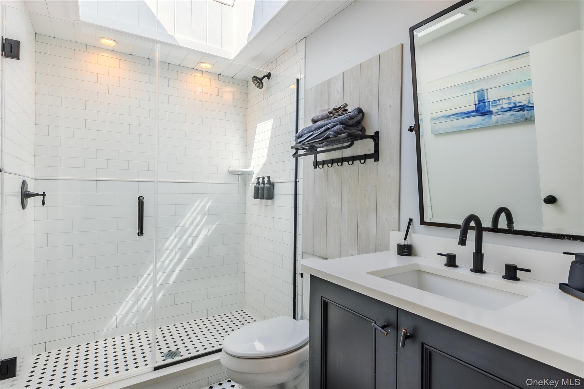 53 Old Neck Road S, Center Moriches, NY 11934