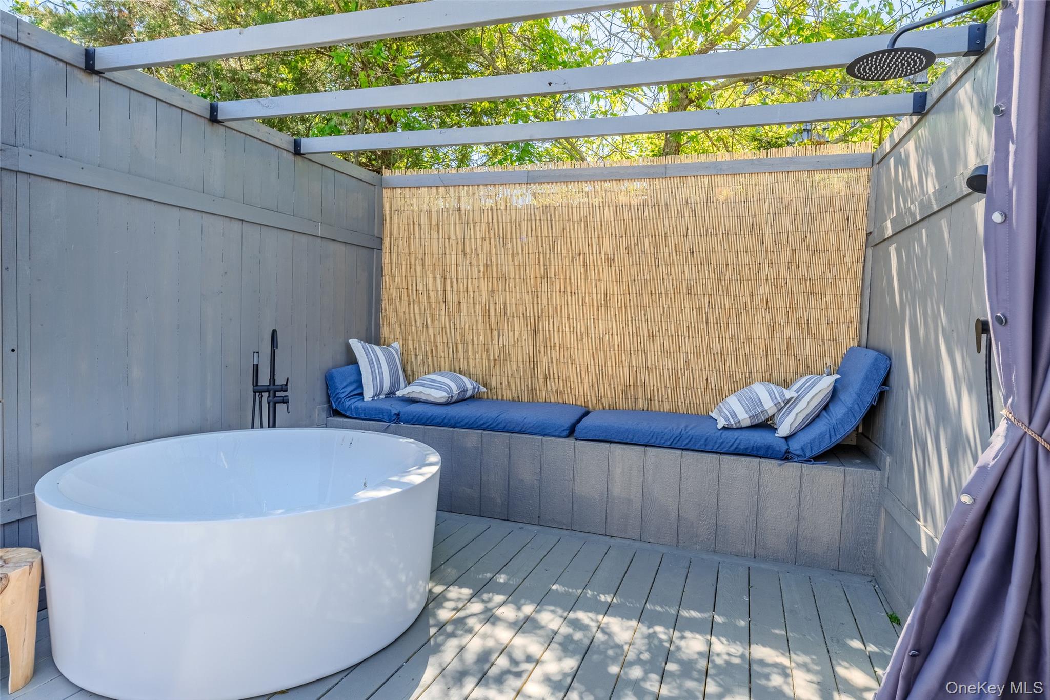 53 Old Neck Road S, Center Moriches, NY 11934