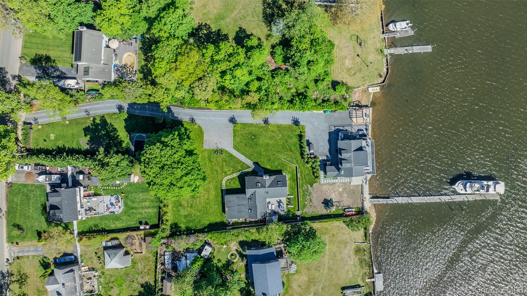 53 Old Neck Road S, Center Moriches, NY 11934