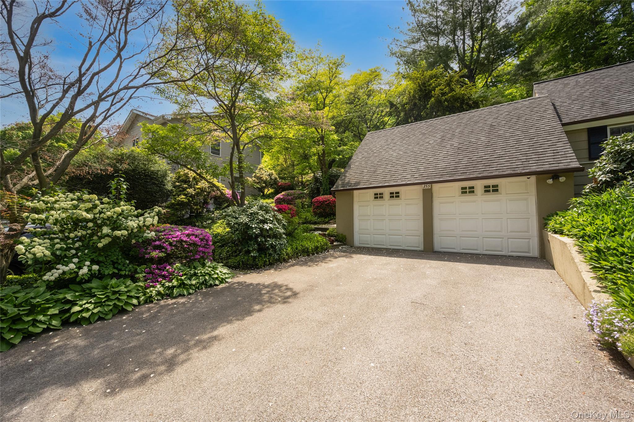 355 Sprain Road, Yonkers, NY 10710